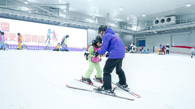 💰欢迎进入🎲官方正版✅多地现冰雪消费“反季热”，“冷经济”如何释放“热效应”？