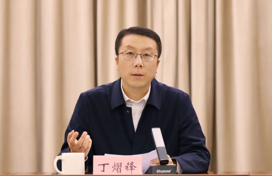 泰顺县以“千万工程”牵引城乡融合发展缩小“三大差距”动员部署会议召开