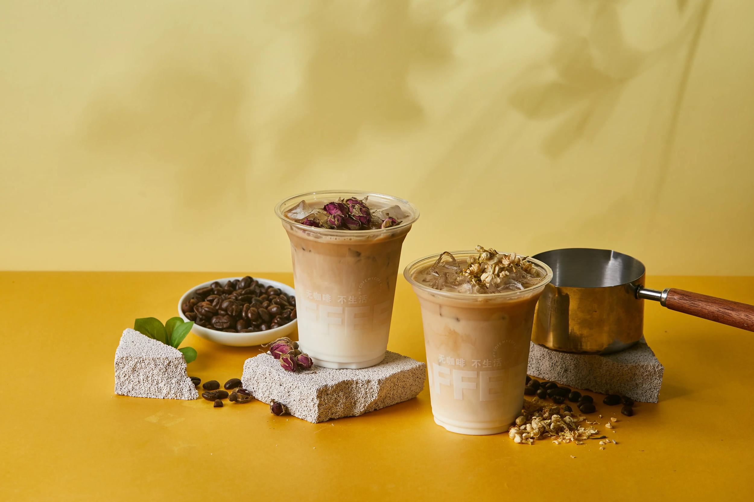 每天喝三四杯奶茶 小伙“中毒”了