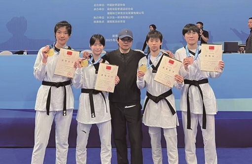 全国青少年跆拳道锦标系列赛 温州小将获3金3铜
