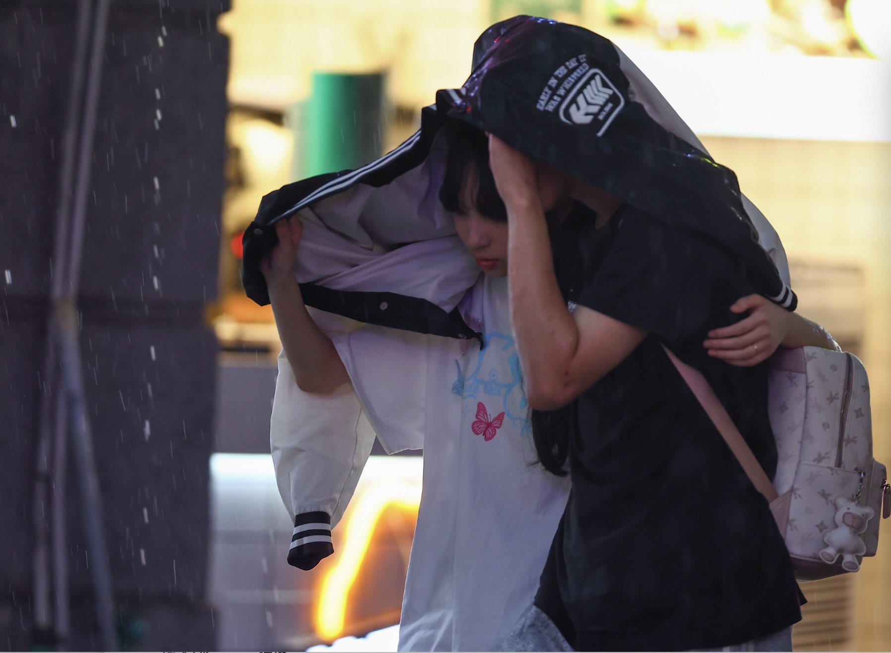 闷热天气即将上线!今年台风罕见推迟