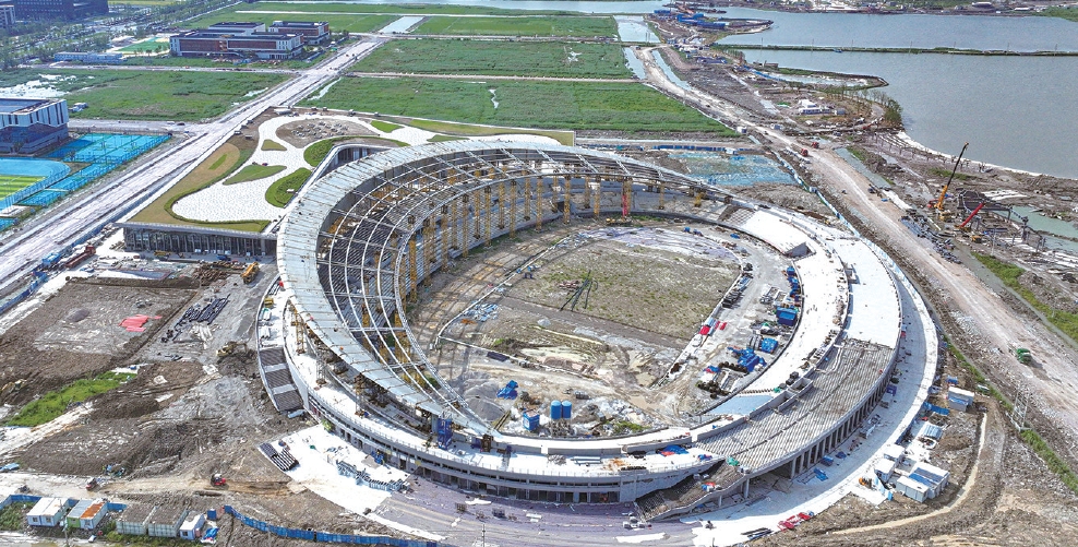 “月牙”露雏形