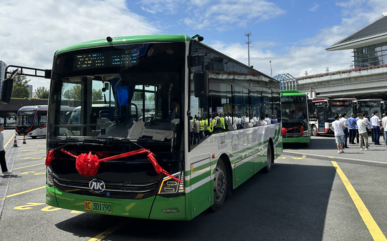 构建一体化公交服务网络 市区至瑞安两条城际公交首发