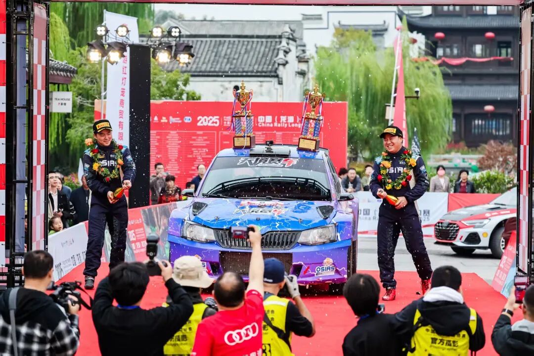 风一样的瑞安男人!斩获国际冠军