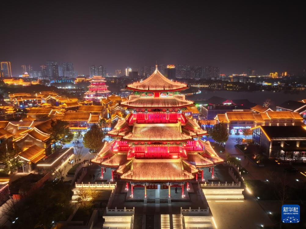 河北滄州:流光溢彩大運河畔