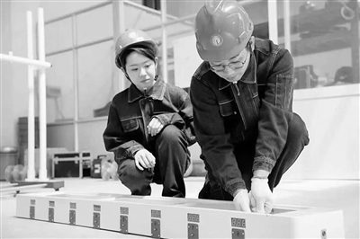 给高压线“绝缘鞋”做“体检” 国网温州供电公司发明获国际金奖