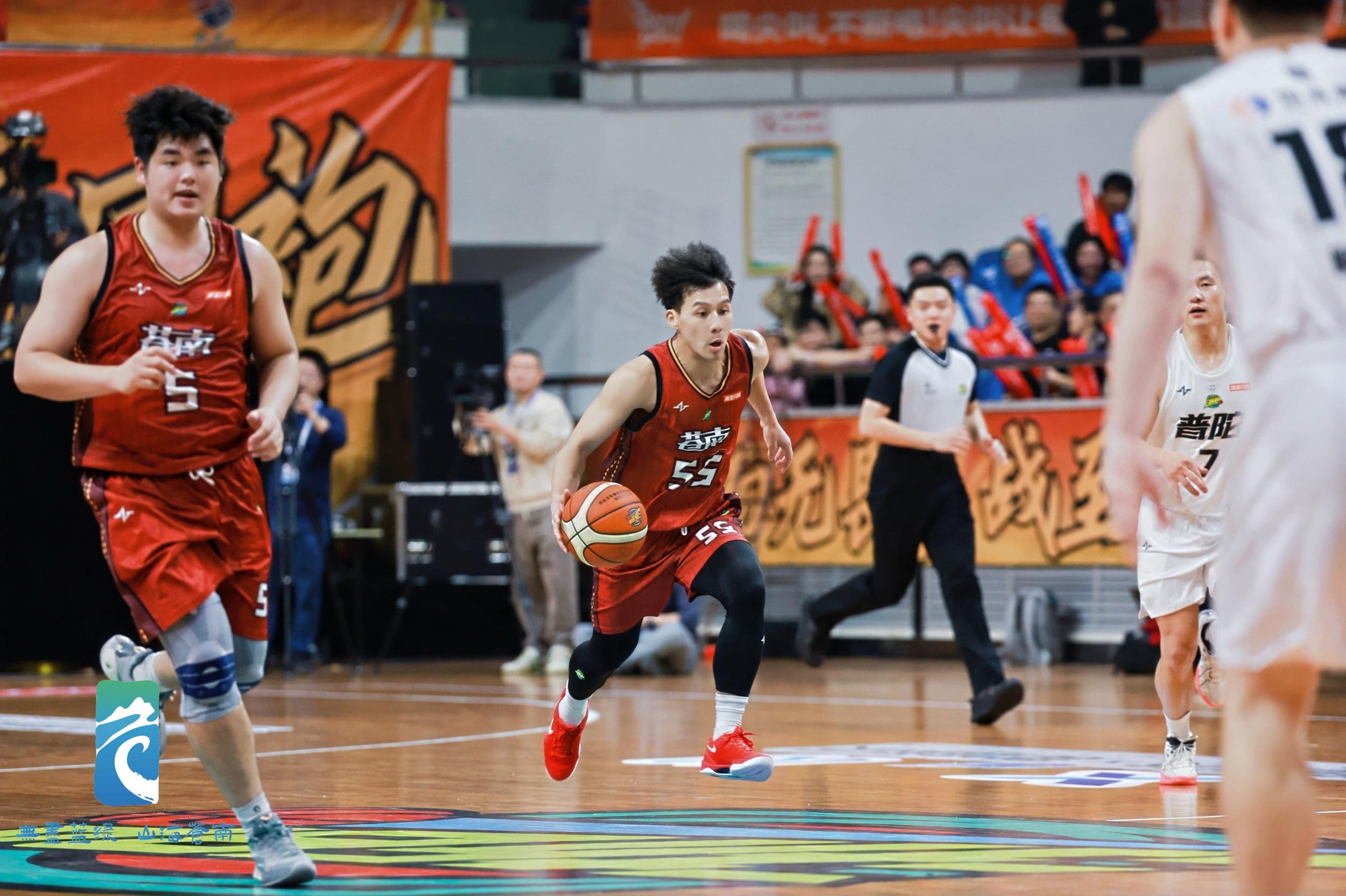 状态不俗!苍南队战胜普陀队