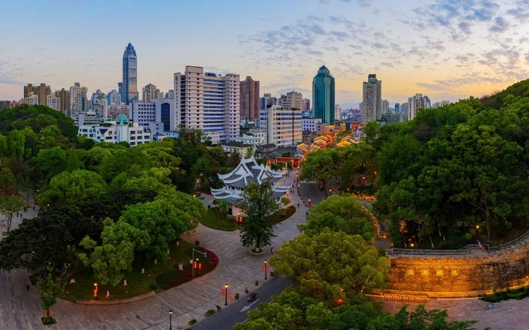 全龄友好 情暖民生——温州“十四五”民生幸福升温记