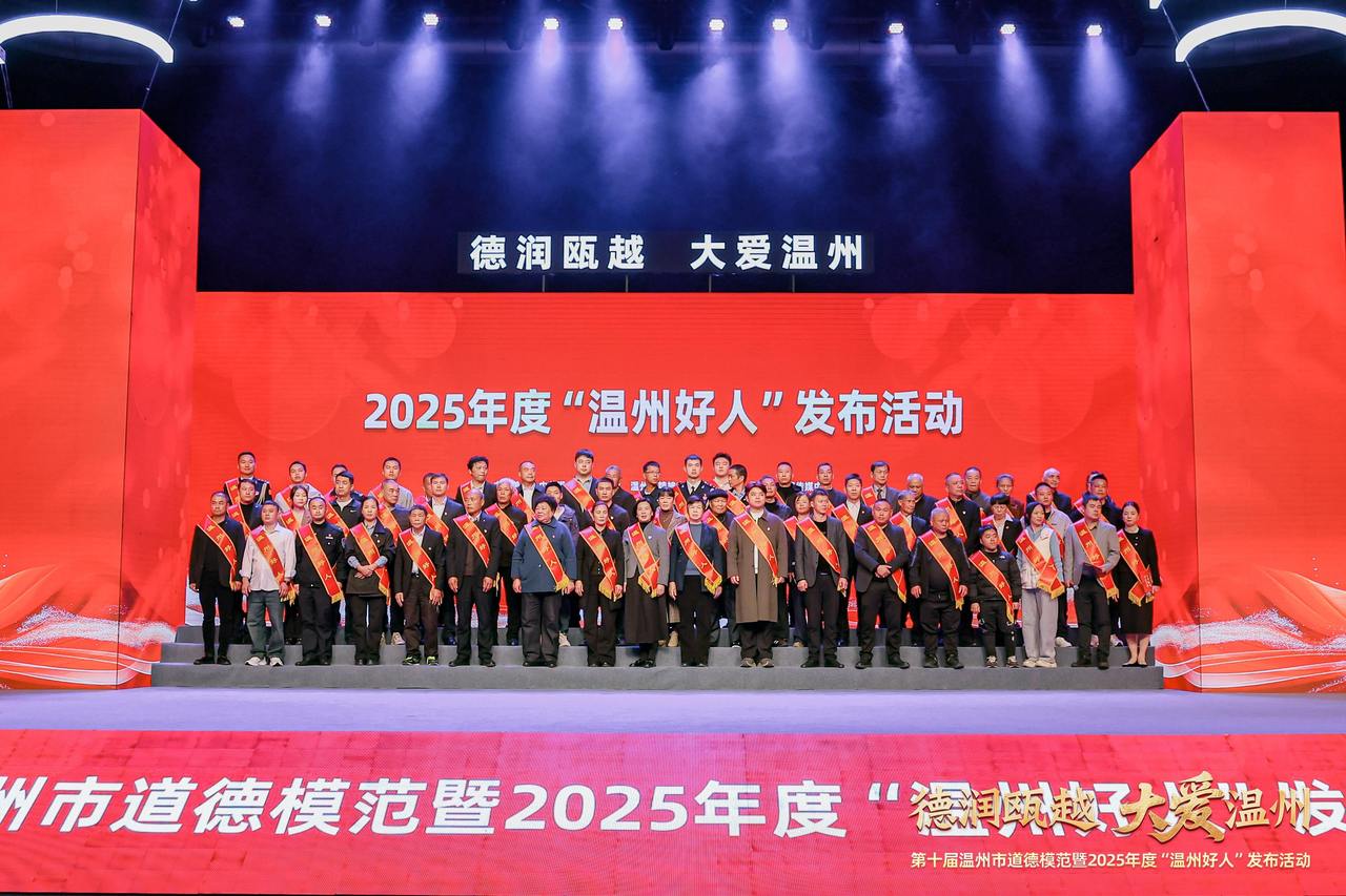 ¹��5���ٻ��е���ģ�� 6���ٵǡ����ݺ��ˡ���