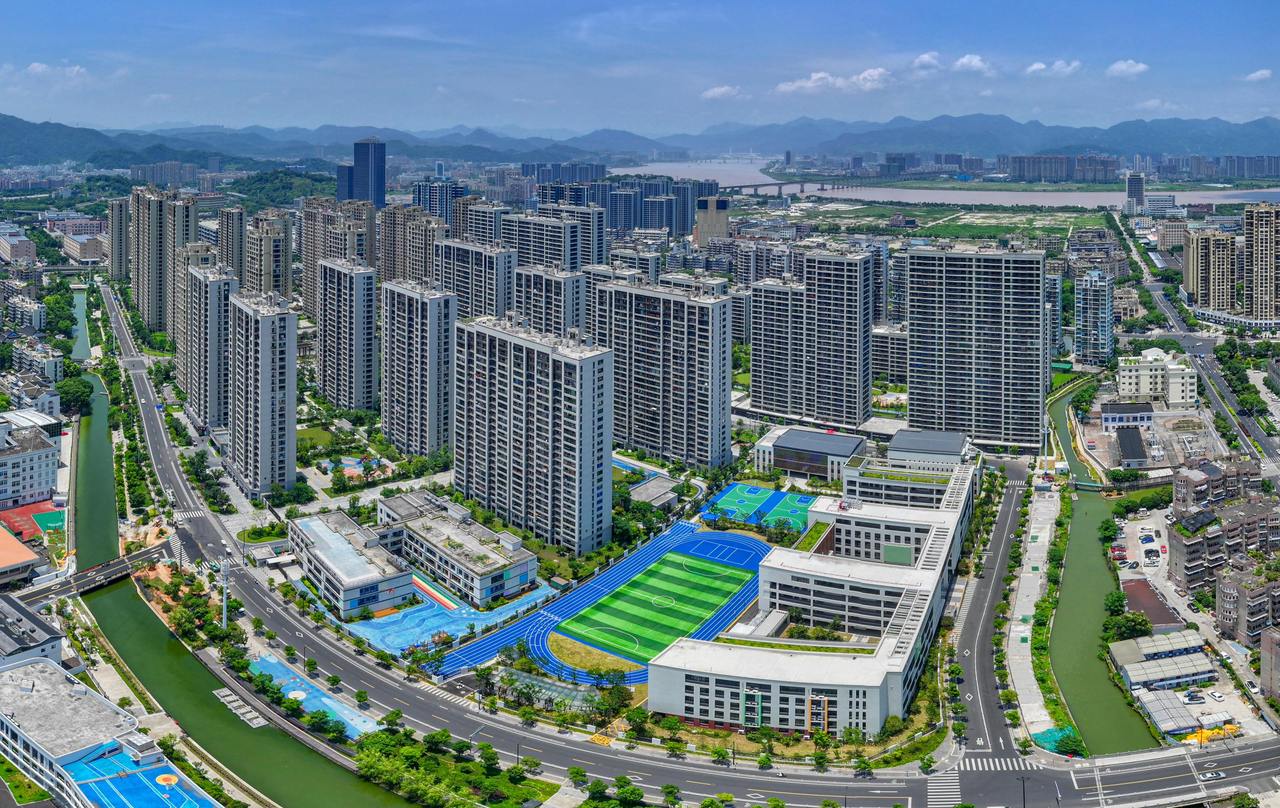 在城郊的土地上,鹿城双屿如何种出中国时尚之花?