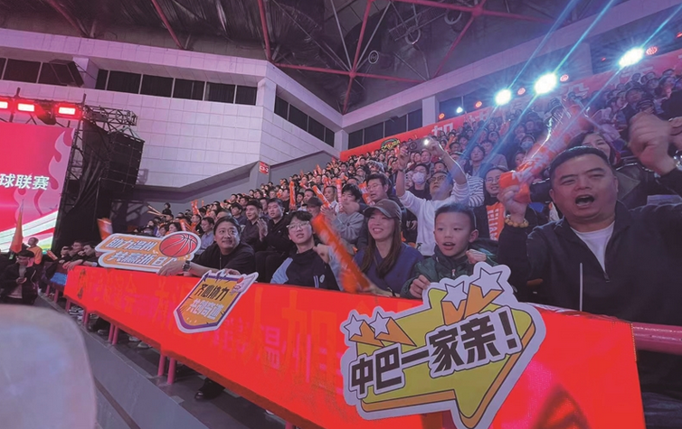 ���������˿�Խ1.8�������Ϊ���ݶ�����