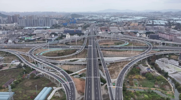 温州瑞安:瑞苍高速助力乡村发展驶入“快车道”