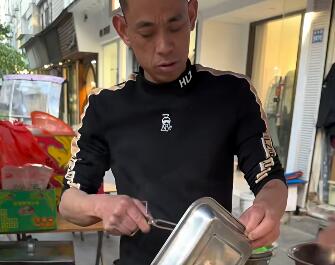 ����ǿ�����硱�ߺ� ��ʮ��רע�����ط�