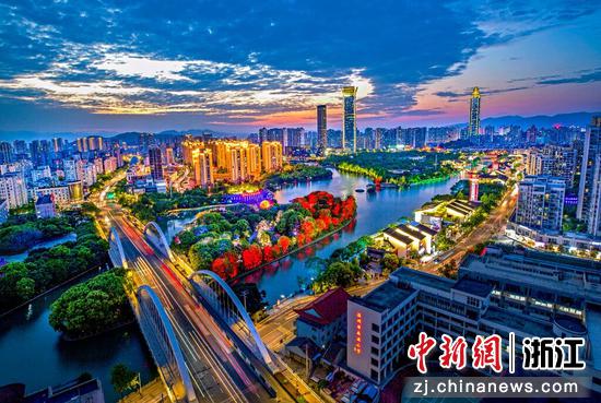 中国新闻网:浙江温州“一圈一极一中心”动能转换 鹿城怎么做?