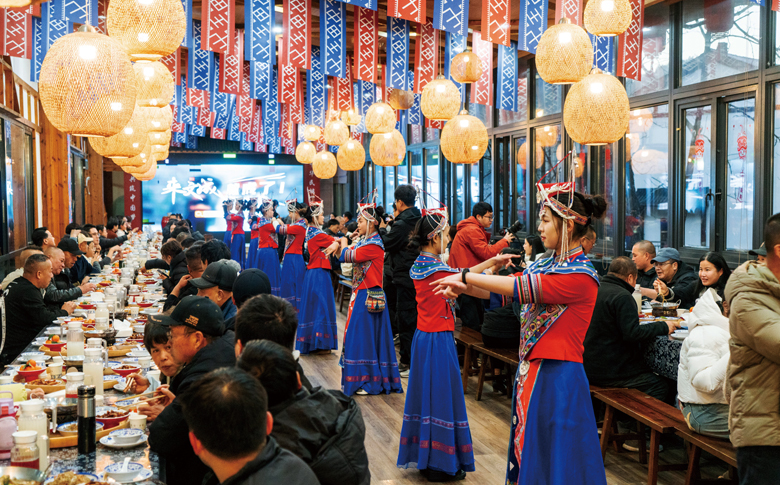 �Ӱ����˵���ҹ �ĳ�ҳ�����ʮ������¿�ϯ