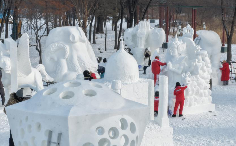 ������������������ѩ�������Ļ 25��ѩ����Ʒ��������