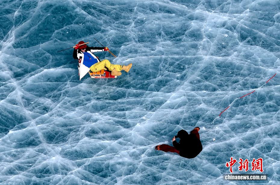 �����������¸ڸ�ѩɽ����������