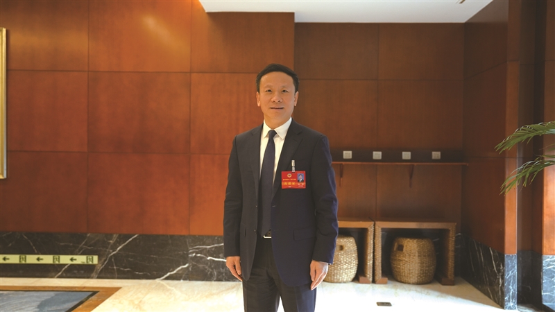 ����ЭίԱ����ҽ��У������ҽ��һԺ��ί������ͣ��ռ���AI+�ɴ����豸�� �á��ǻ�ҽ�ơ��ػ�����