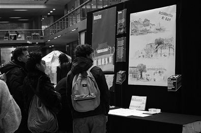 90������Ů���������ϡ����е����ݡ� һ̨�����������������¼���ݹ���