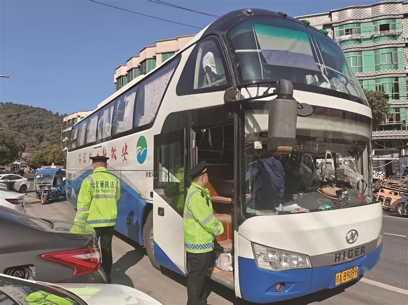 �����󻤺�2026������ר��ִ���ж����� ���߸��潻������ִ����ͻ�����