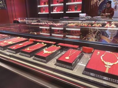 �ƽ�۸񡰹�ɽ���� Ͷ���߸���ξ���