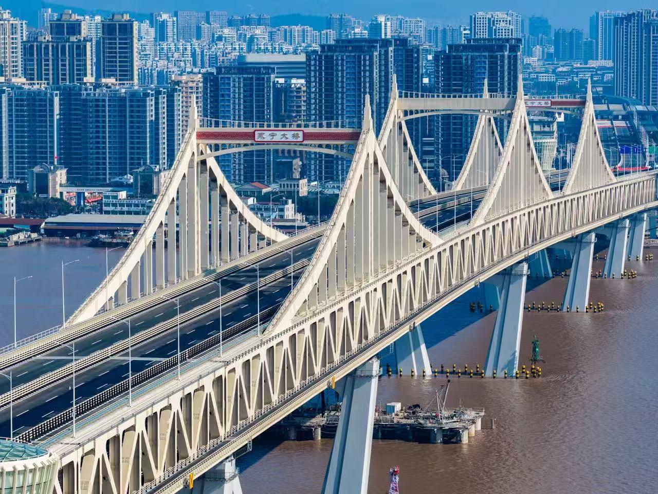 ����܇(ch��)܉��ͬ���w�ƽ� �㽭���������һ�p���ش���������ͨ܇(ch��)