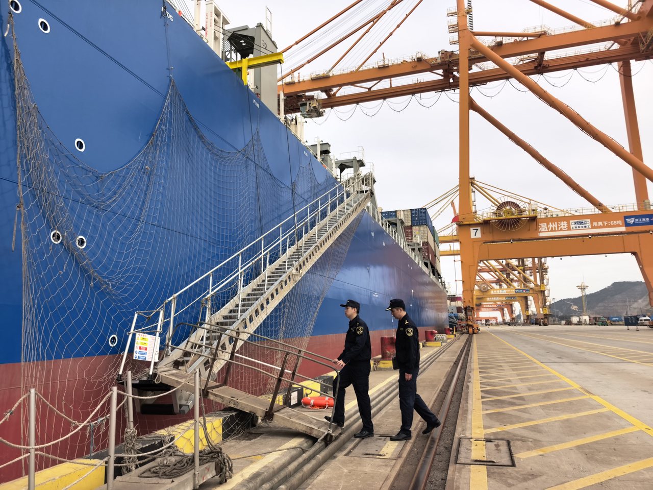 ���Ͽ�ͨ����ֱͨ�캣��ó���� �����¿��Ŵ�ͨ����������