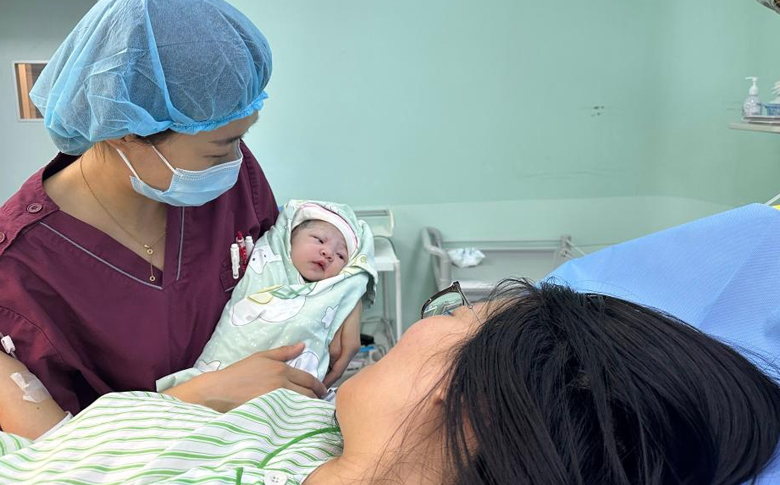 ����ӭ����