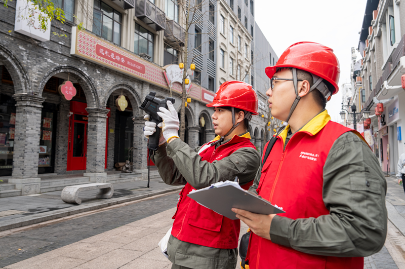 ��00�󡱵��������´ӻԣ���������ػ�����