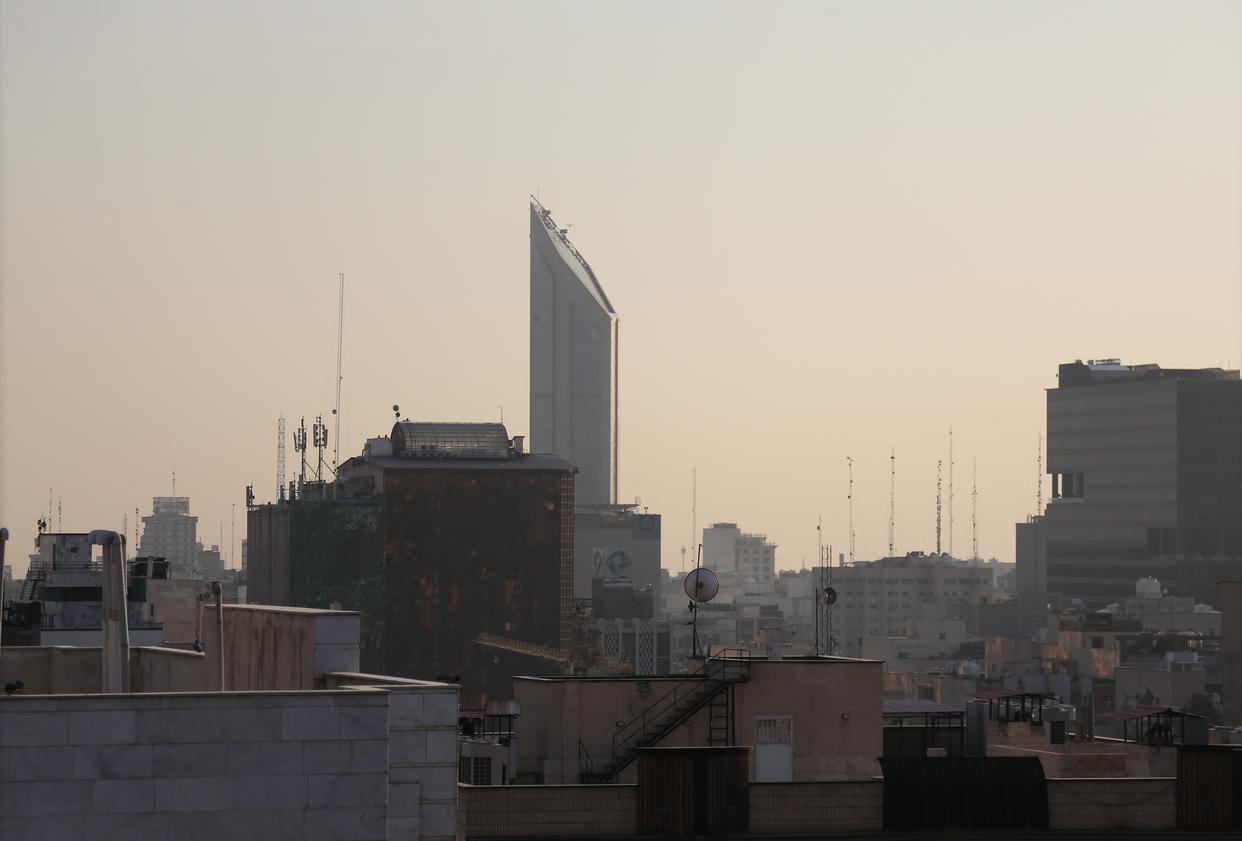 现场直击|战争阴云密布,伊朗百姓这样说