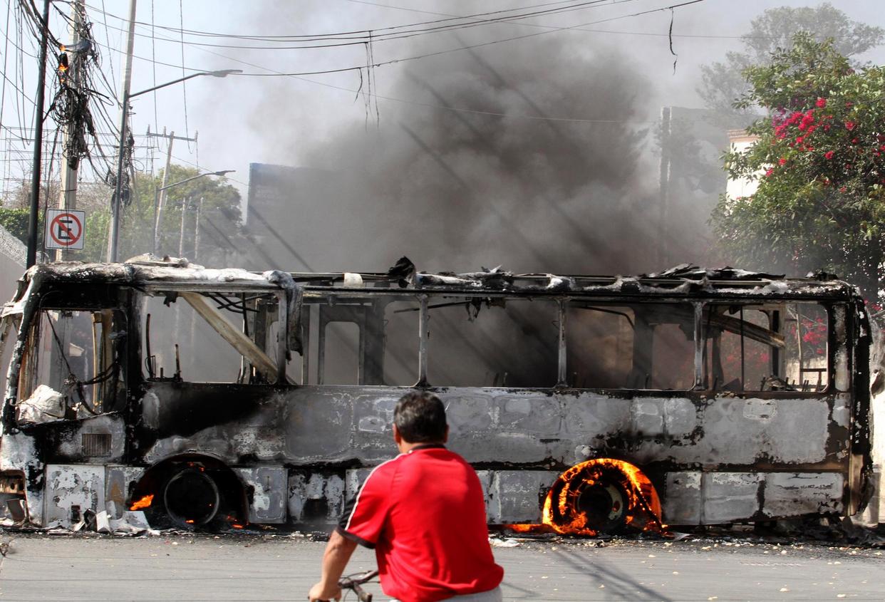 扫毒行动打死毒枭 墨西哥多地爆发骚乱