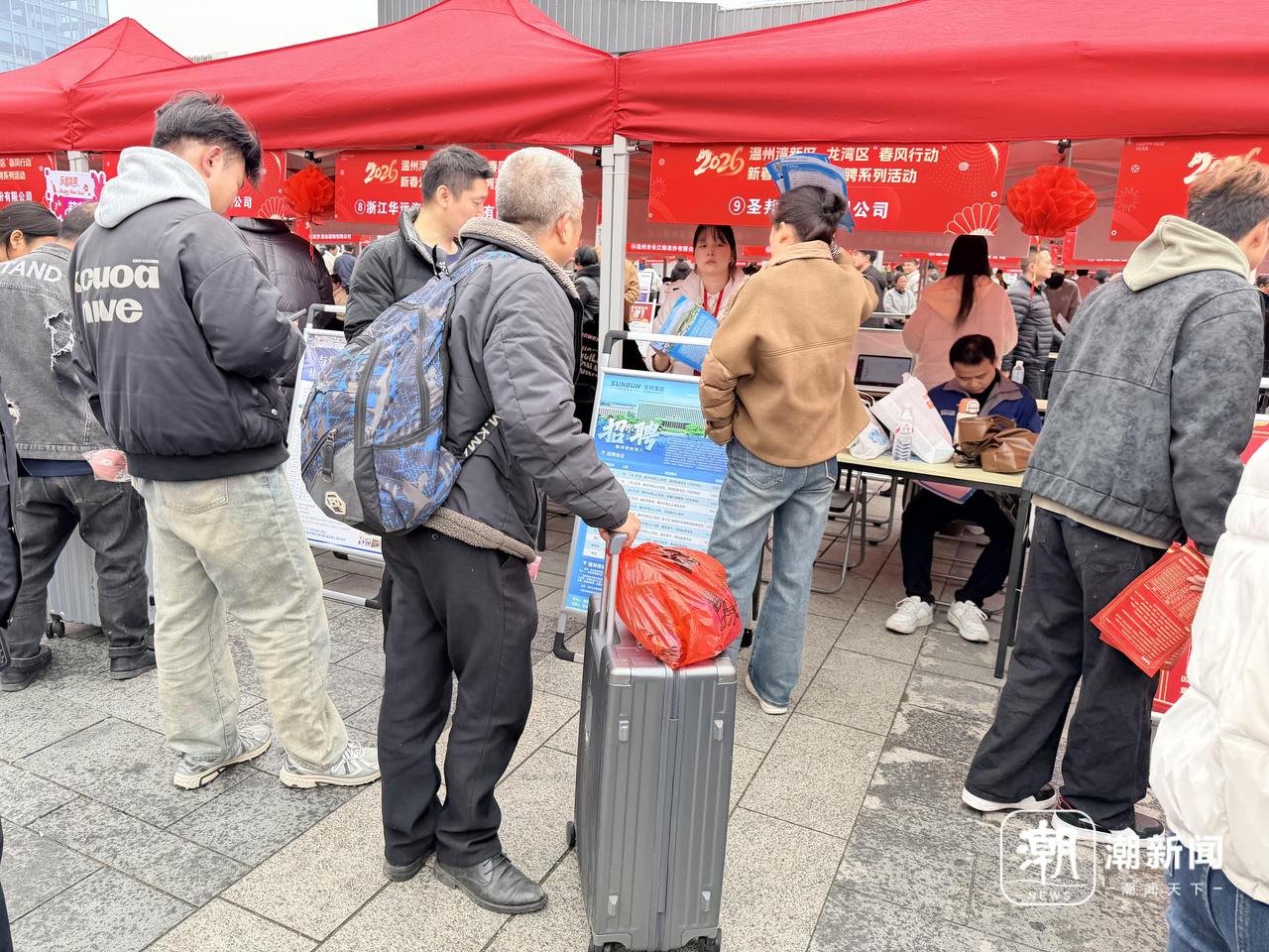 ��������+AI���� �������������ж����´�������Ƹ����ȿ���