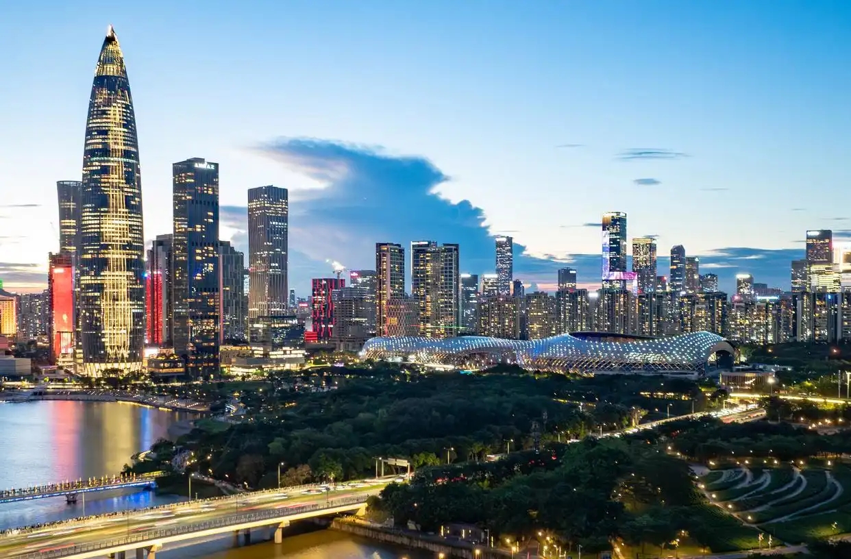 �����й���Ӱ�������ʮ���塱����ȫ����ĸ� �����ˮƽ����