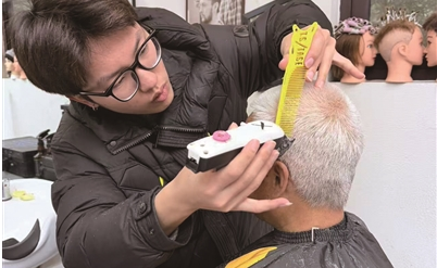 ������Ⱥ�������֡��ѡ�ѧ�׷桱�����ճ�