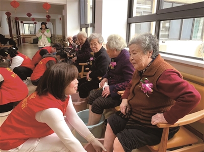 ����13���������������Ѻ������������ֺš�