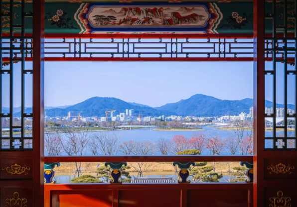 ����AI������԰����ʮ������ ���ֹ�Ӱ����ʢ��