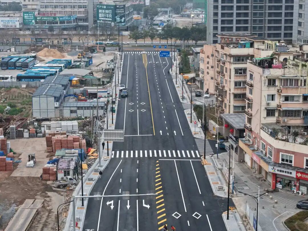 ¹����һ������ͷ·��ͨ����