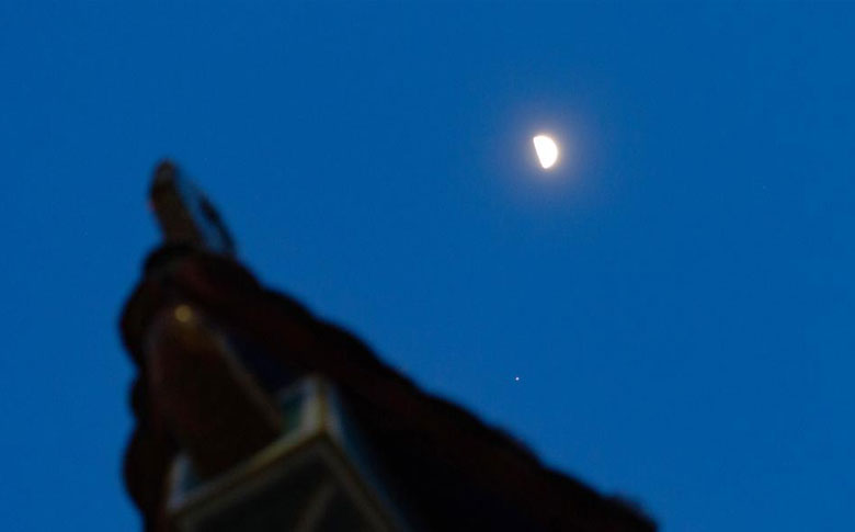 ľ�Ǻ������ϸ���ֵ�����¶Ի���