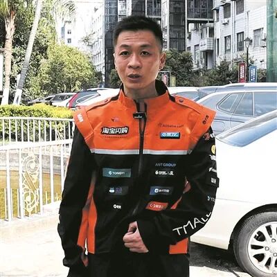 一份“加急”订单 温州外卖小哥冲进火场救出两名孩子