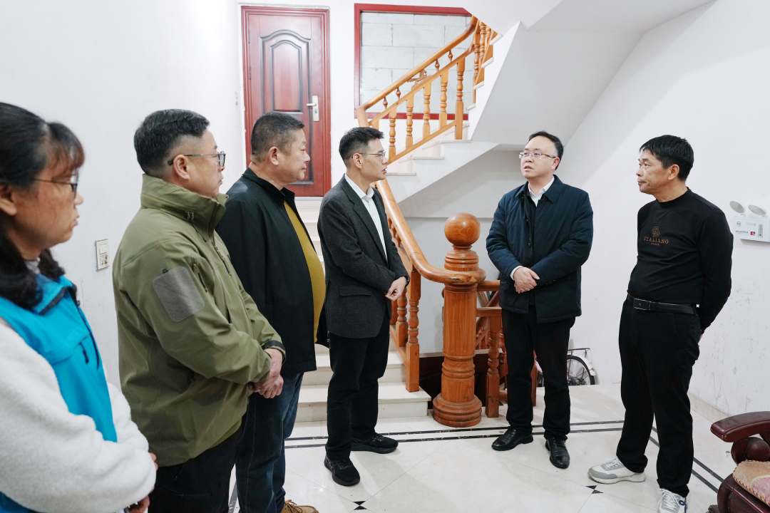 �������쵼��չ������ǿ�ǡ�ҹ��ҹ�鹤��