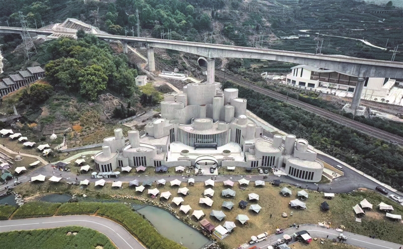 瓯窑小镇盛装迎园博 千年窑火映照“山水人居”