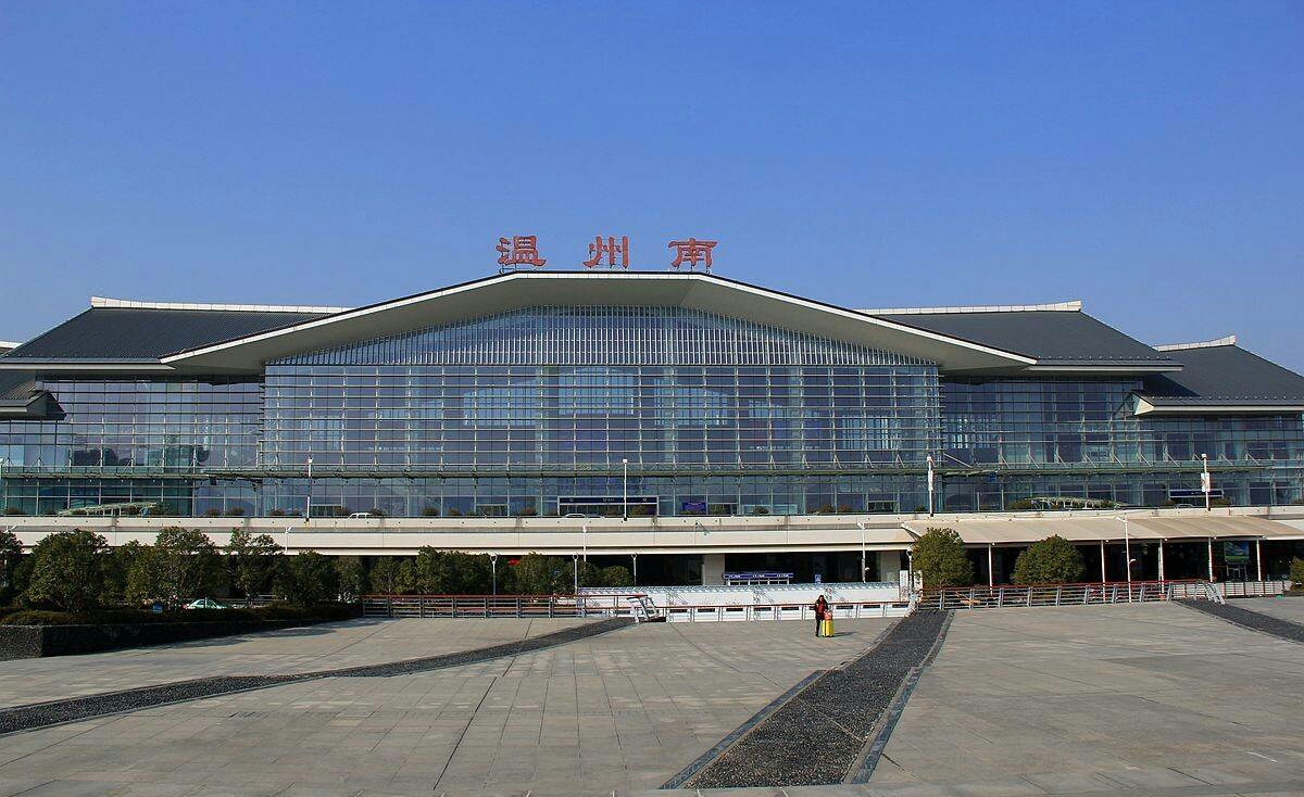 ��·������վ����7.5���г� ��׼�����������ڳ���