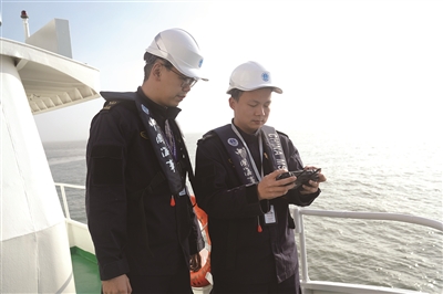 �����ˣ���һ��������һƬ����