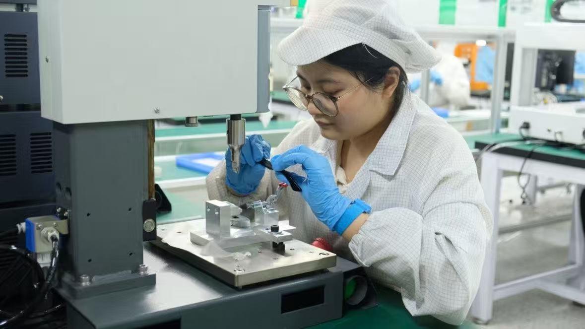 �����۾������������ˡ�ְҵ����֤��