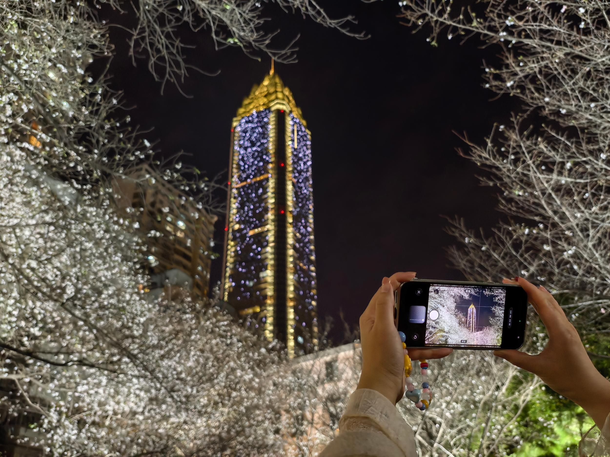 ӣ������ٵ����� �����˵�����Ȧ�ֱ�ӣ��ˢ���ˣ�