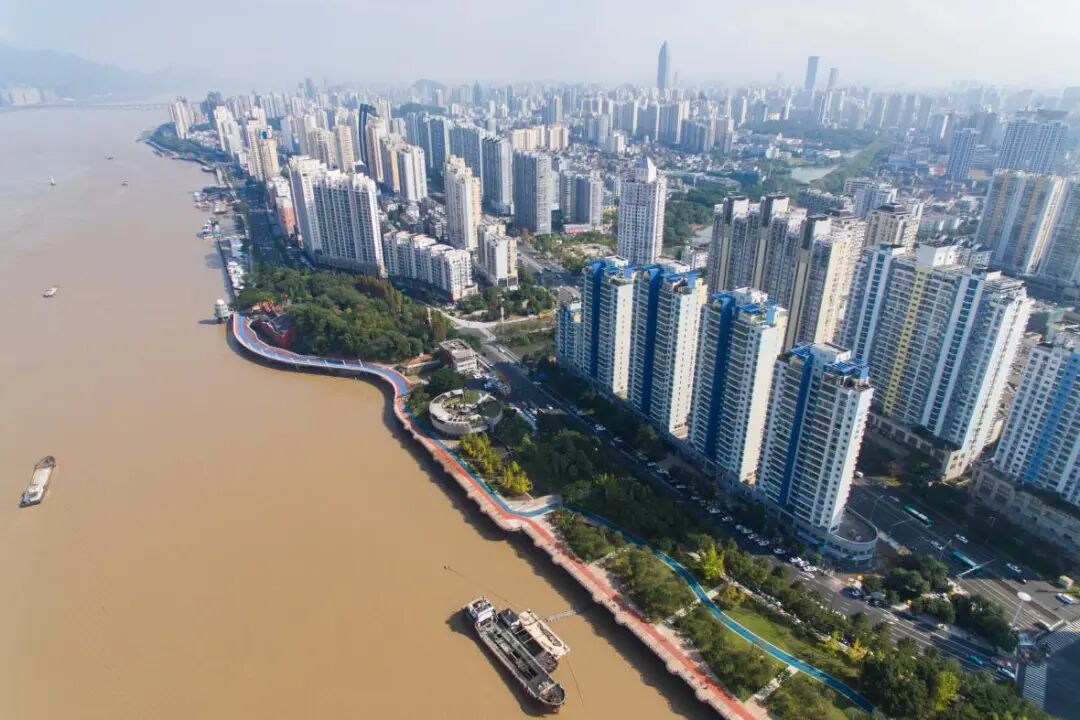 ͸�̡��ȡ��������亵Ϫ��������״��԰��������