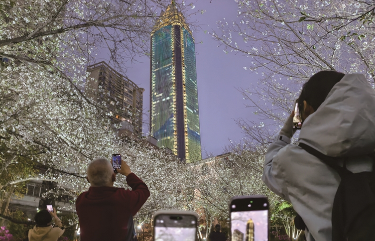 �R���ع��@��ҹ�ѡ�ӭ������^�p�� �����������}�м�