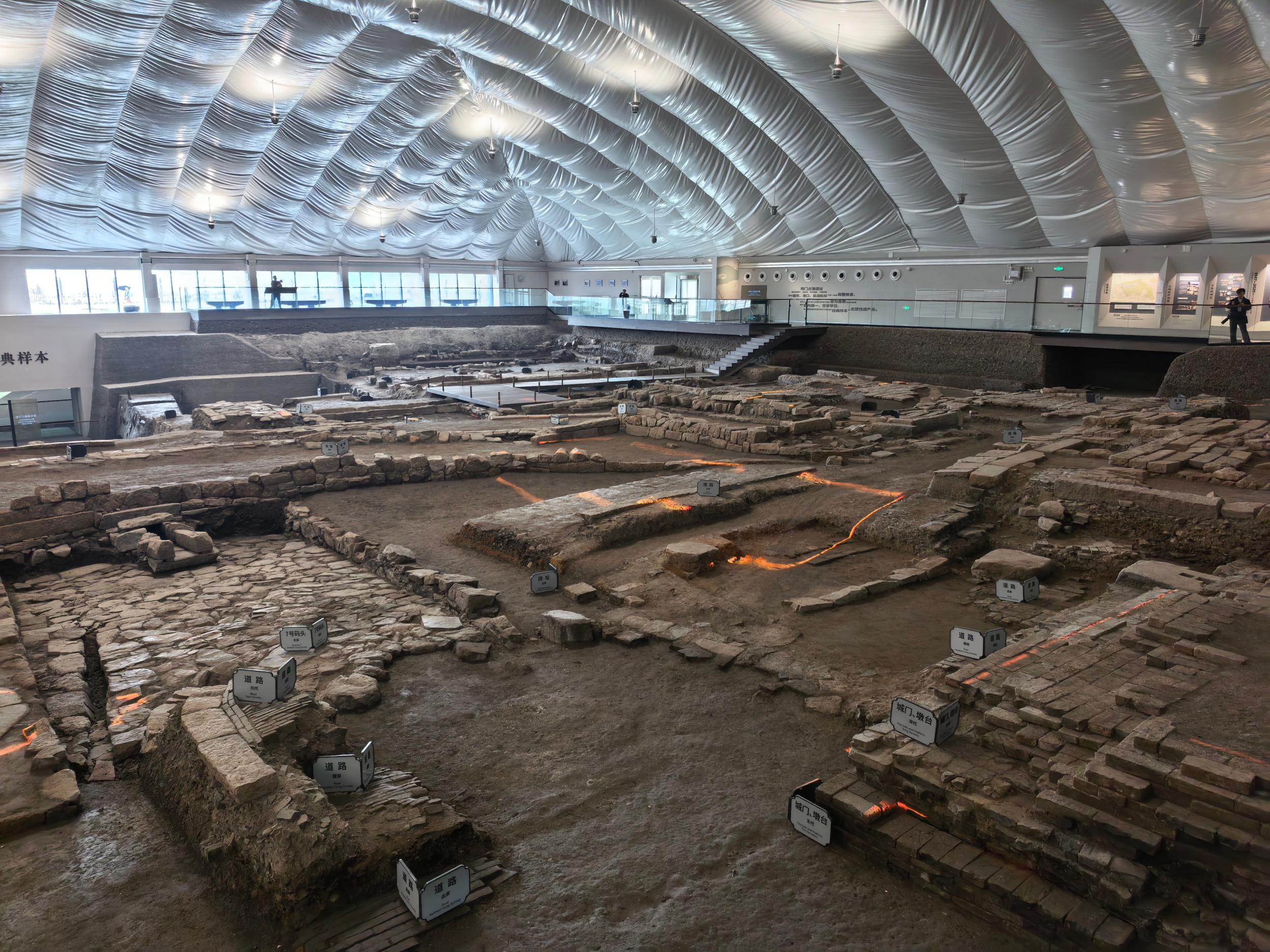 ˷�T�Ÿۡ����^һ�һ�օ^(q��)һ�Aվ��4����Ѯ����