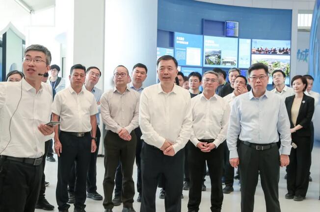 ��������Ľܵ��ж���԰�����칤��������Э���ƽ�԰������̹��� ����չ�ֽ����ִ���������е�����ʵ��