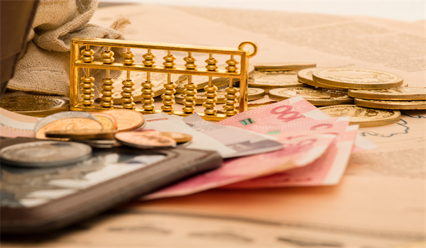 一季度我国人民币贷款增加8.6万亿元 支持实体经济力度稳固